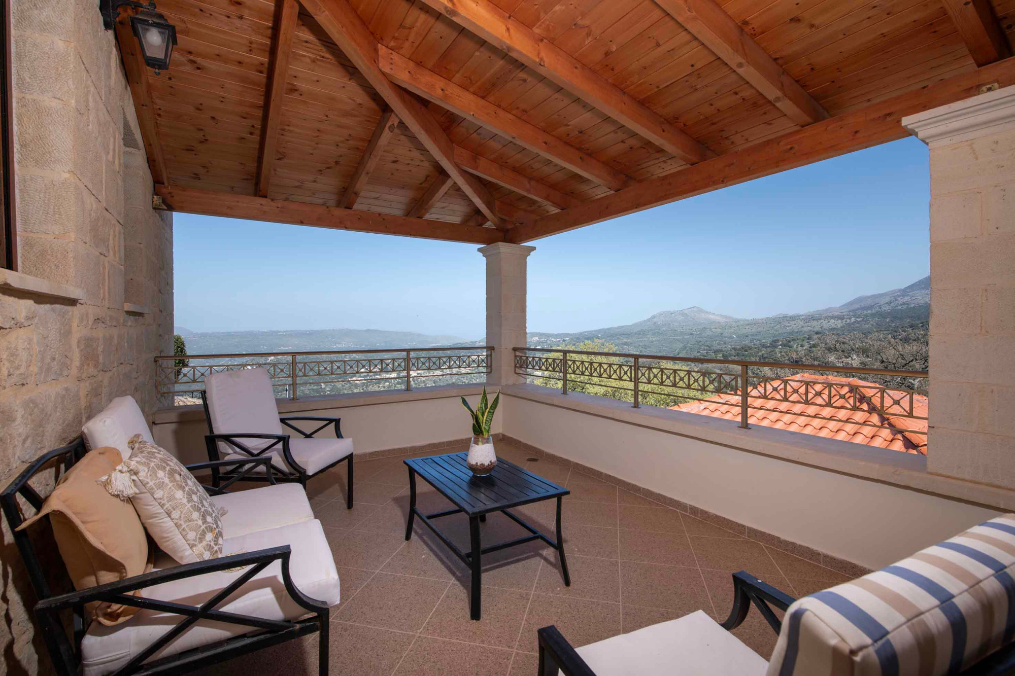 Geroulios Kastro Villa 1