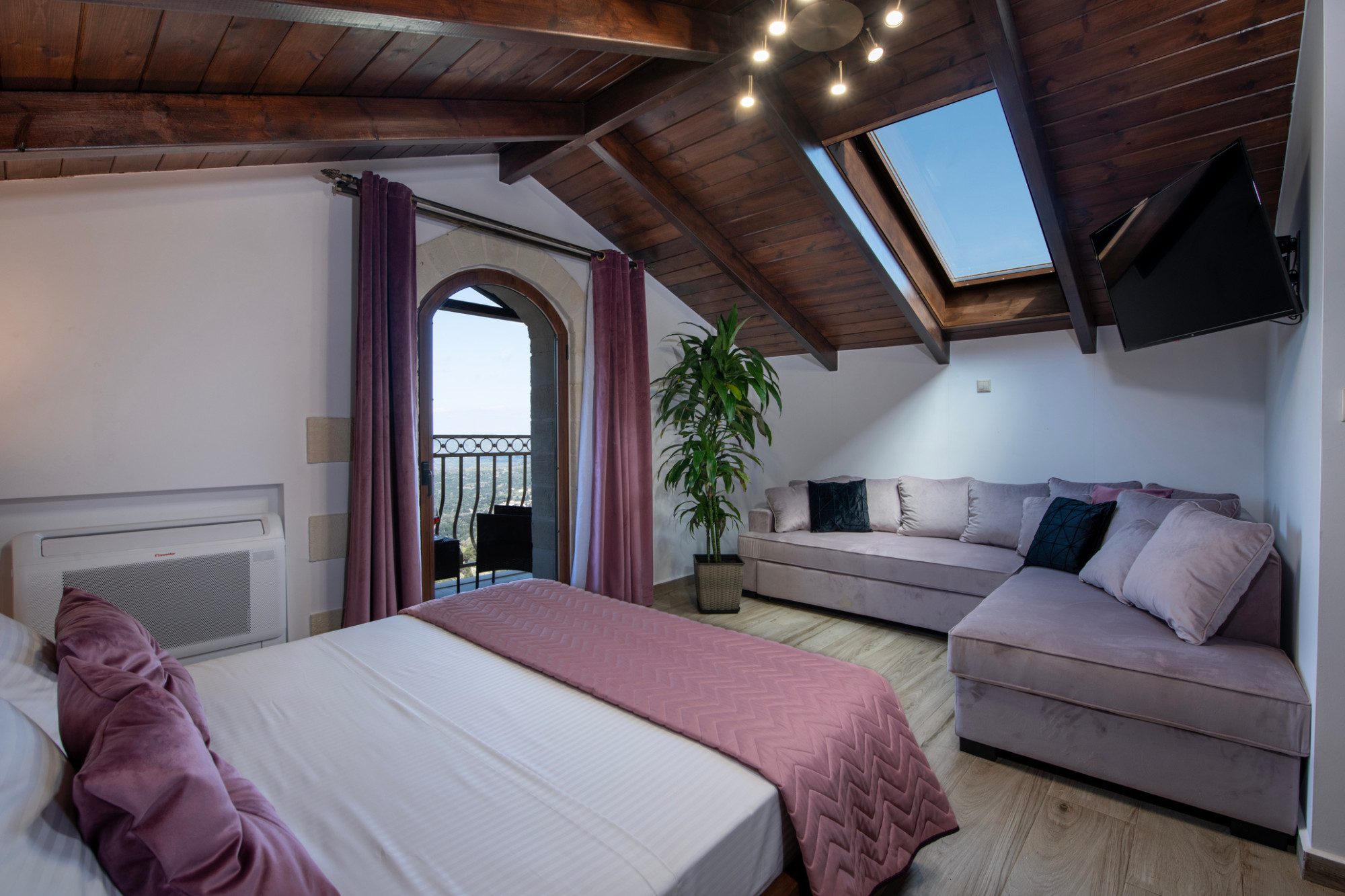 Geroulios Kastro Villa 2