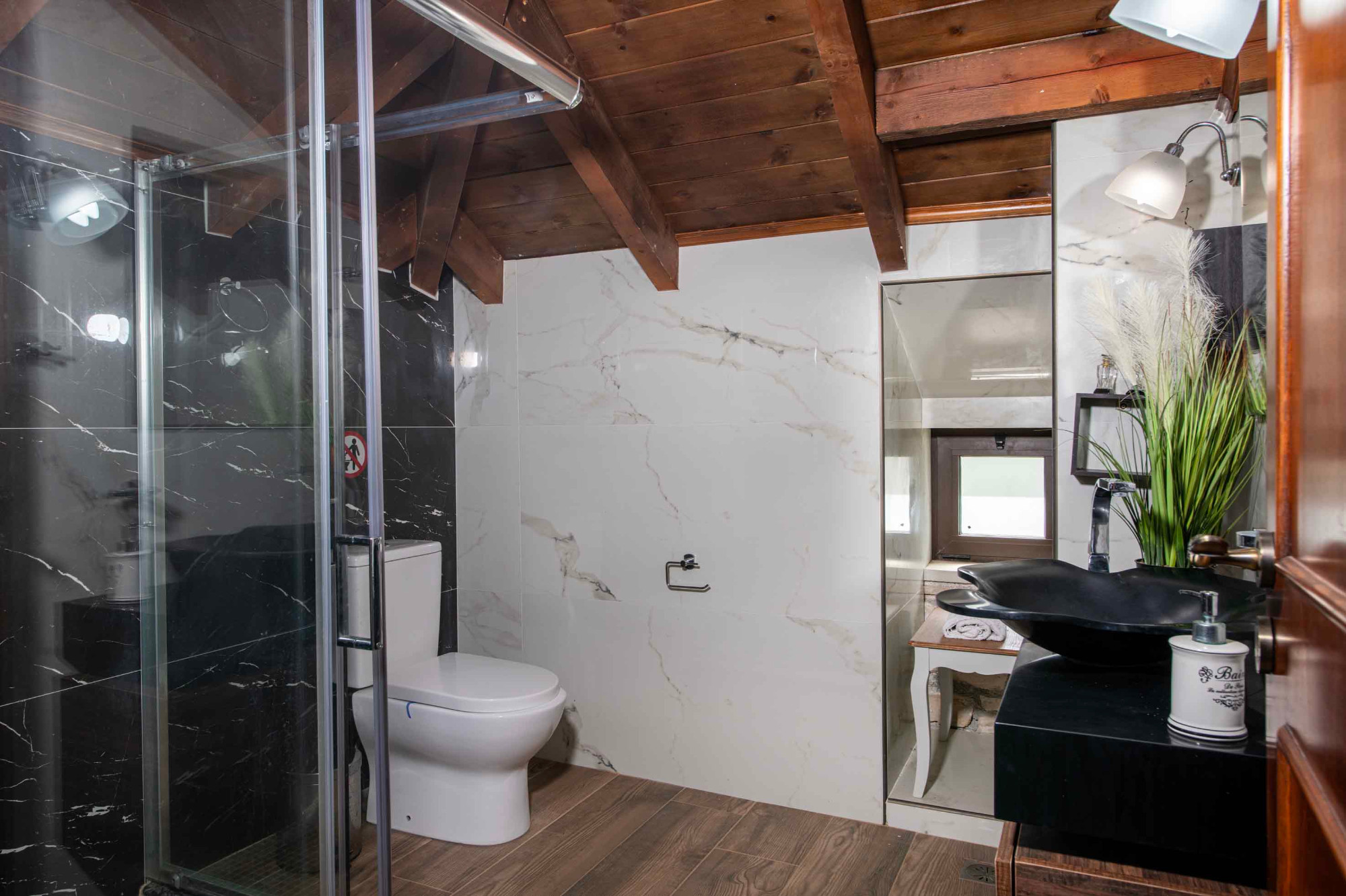 Geroulios Kastro Villa Complex 