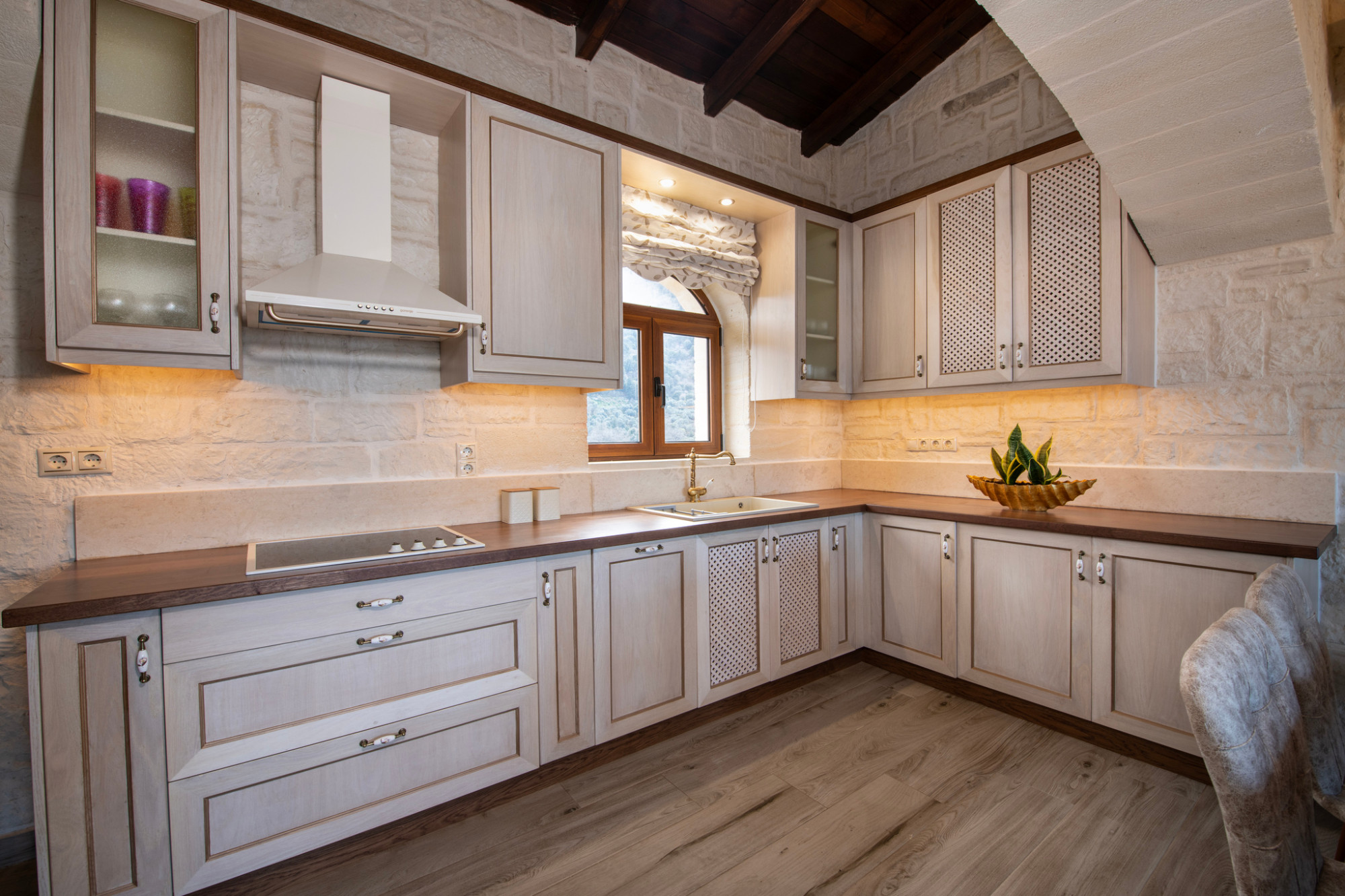 Geroulios Kastro Villa Complex 