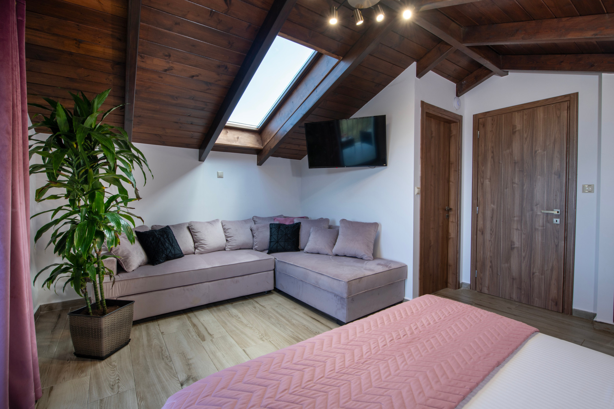 Geroulios Kastro Villa Complex 