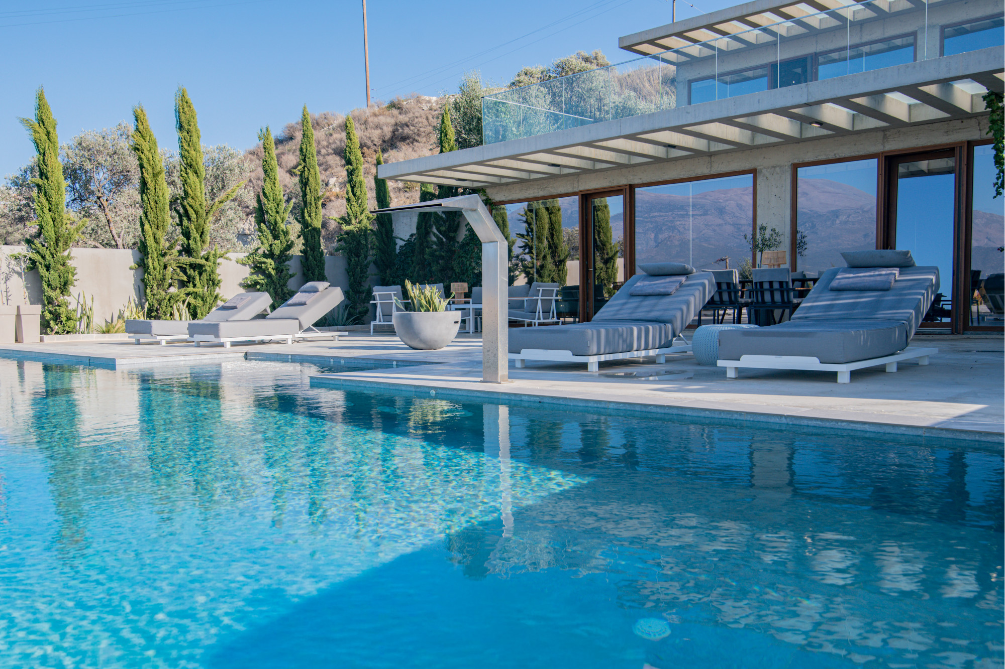 Marnos Green Luxury Grand Villa