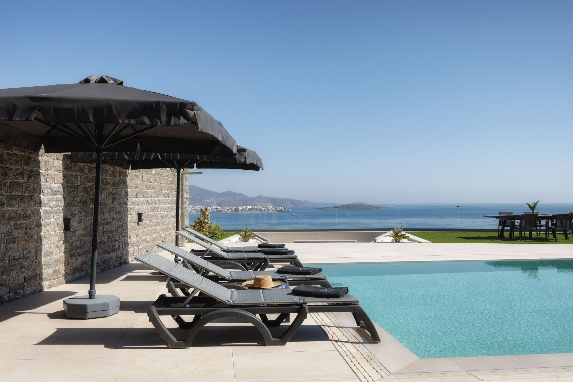 Ozen Luxury Villa & Suite