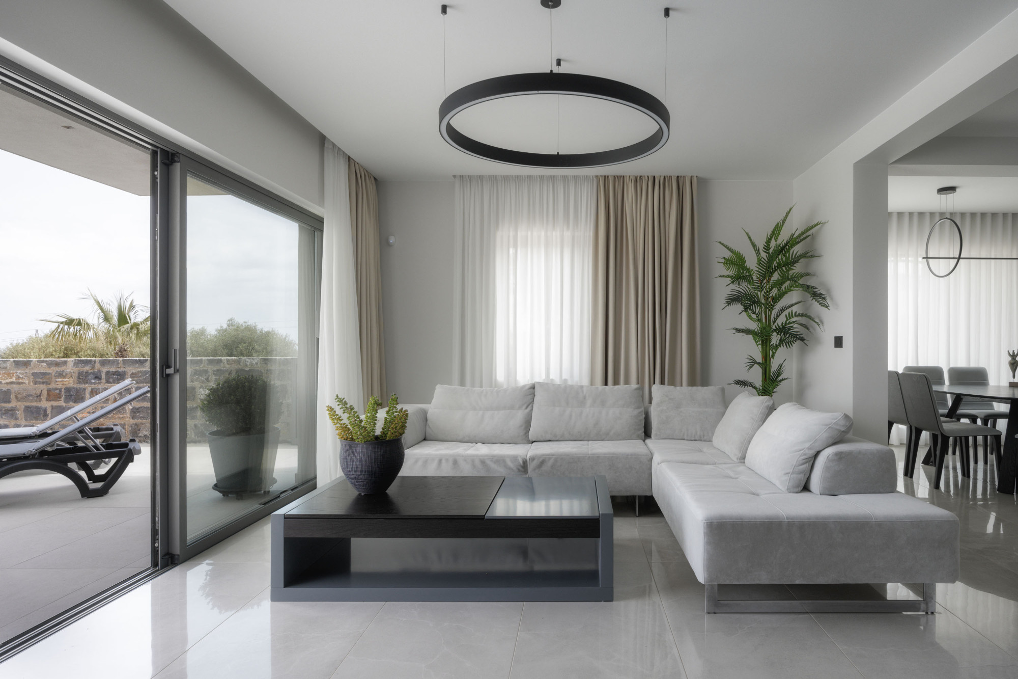 Ozen Luxury Villa & Suite