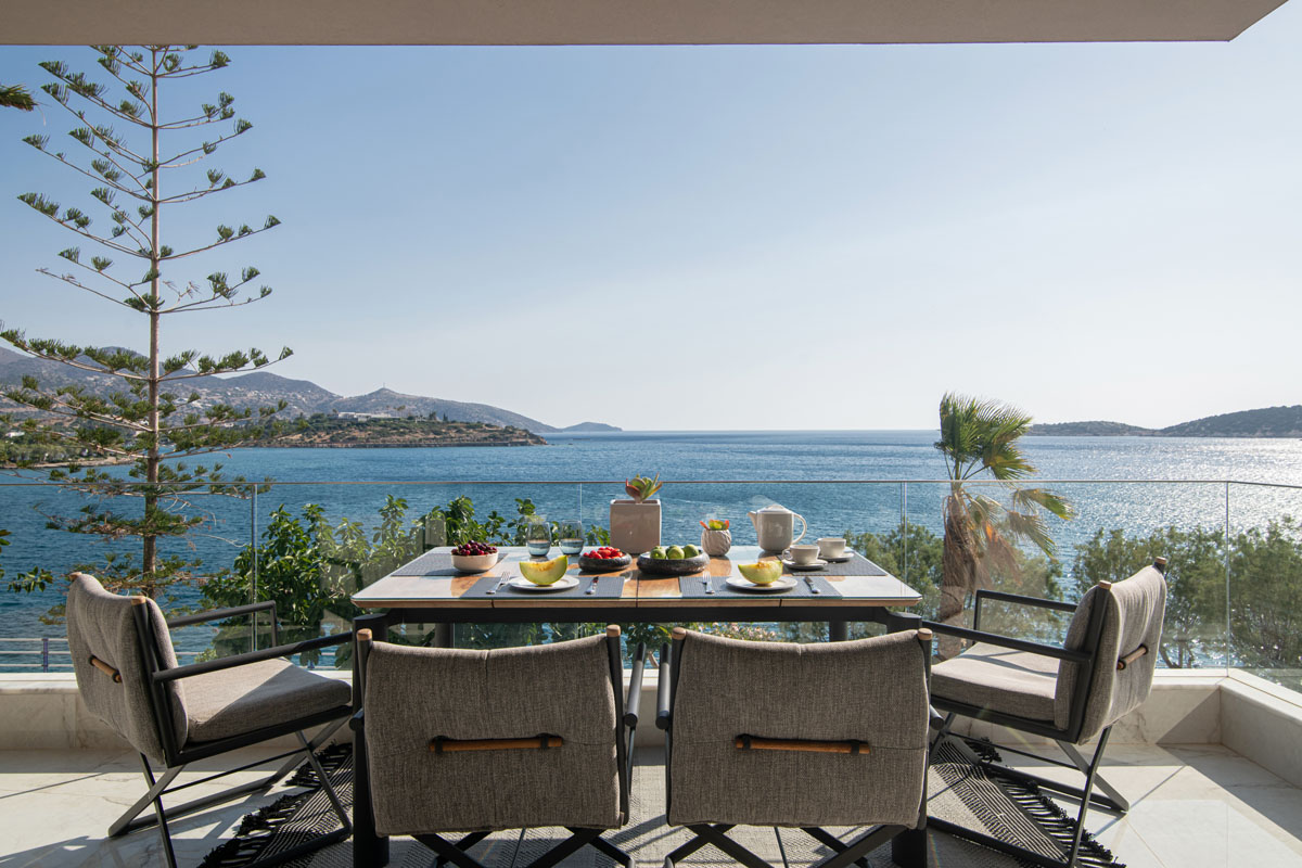 Sea Breeze Luxury Apartment