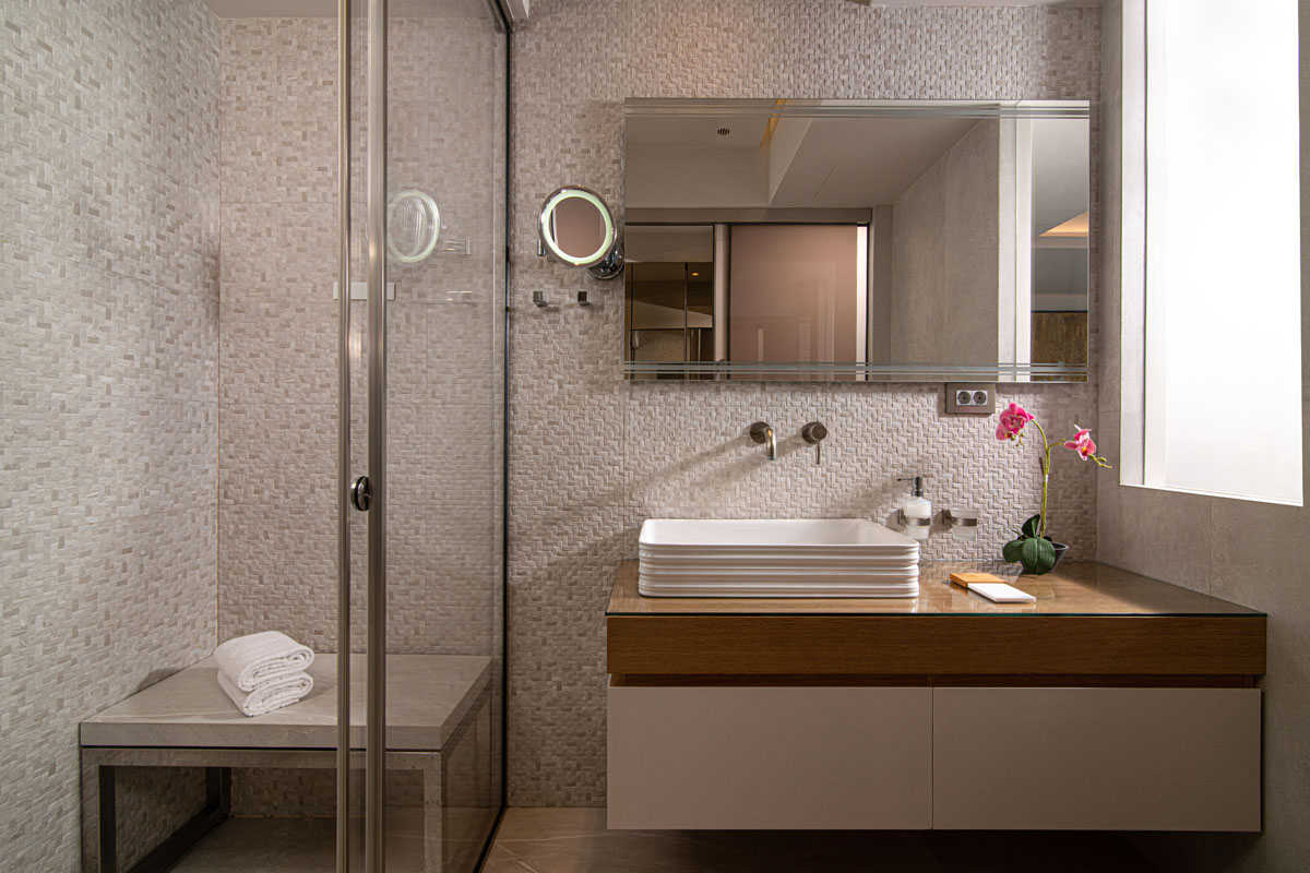 Sea Breeze Luxury Apartment