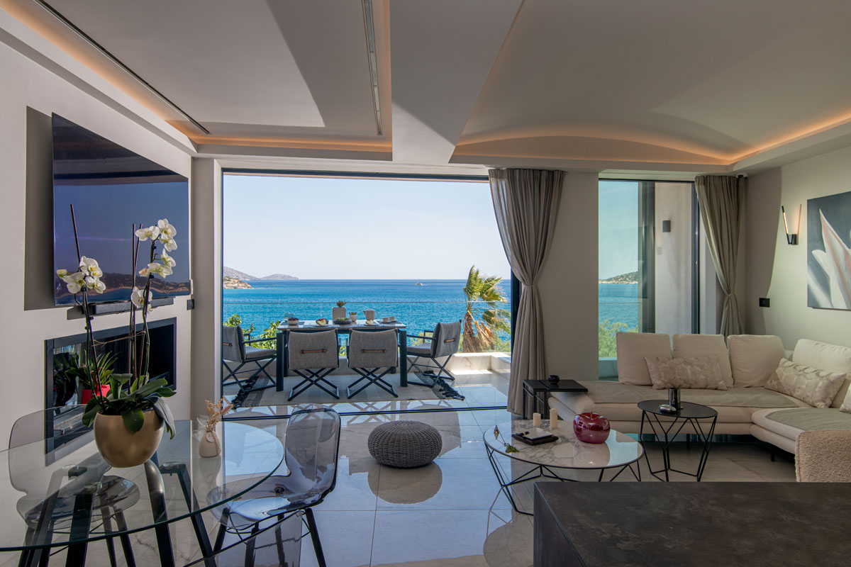 Sea Breeze Luxury Apartment