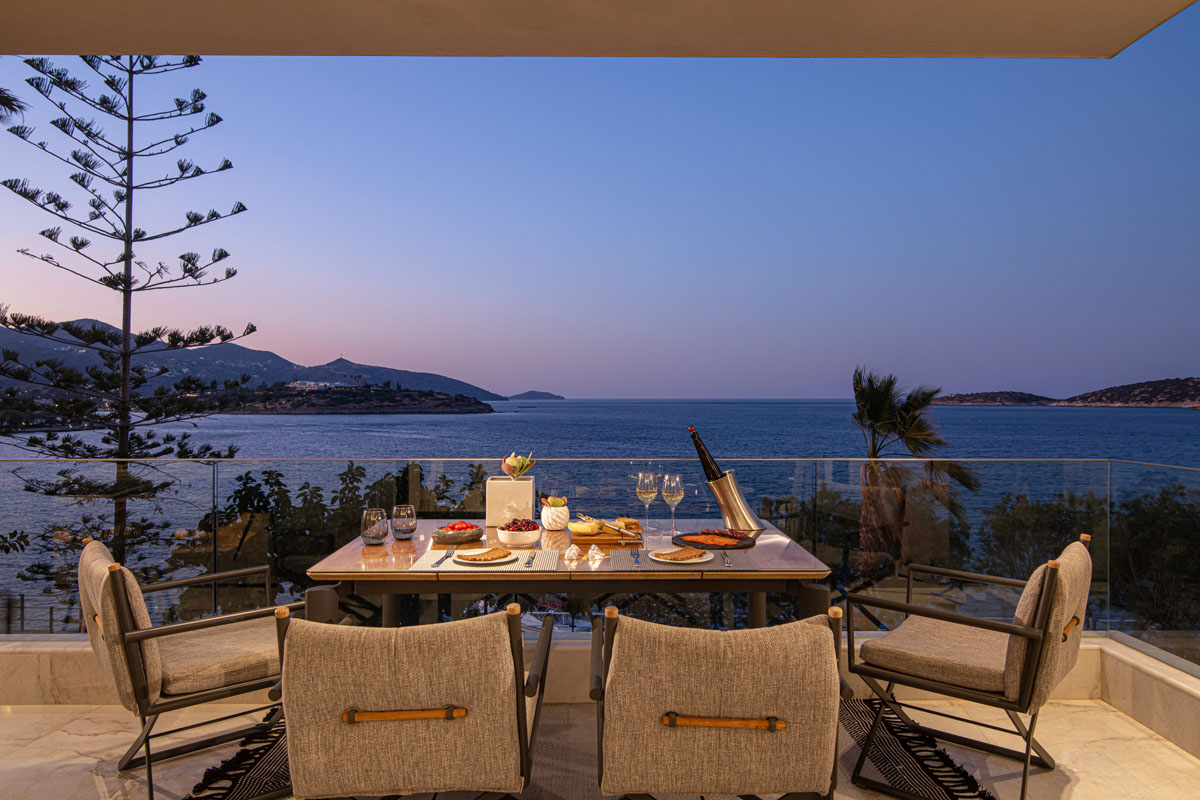 Sea Breeze Luxury Apartment