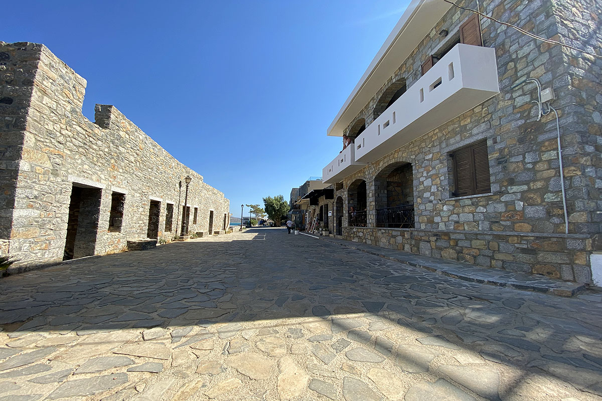 Plaka Bleu